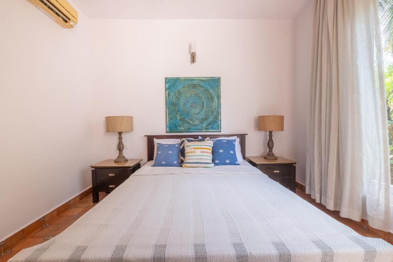 Snowdrop- Exquisite 3Bhk Villa With Pool- Candolim By Staymonkey Calangute Esterno foto