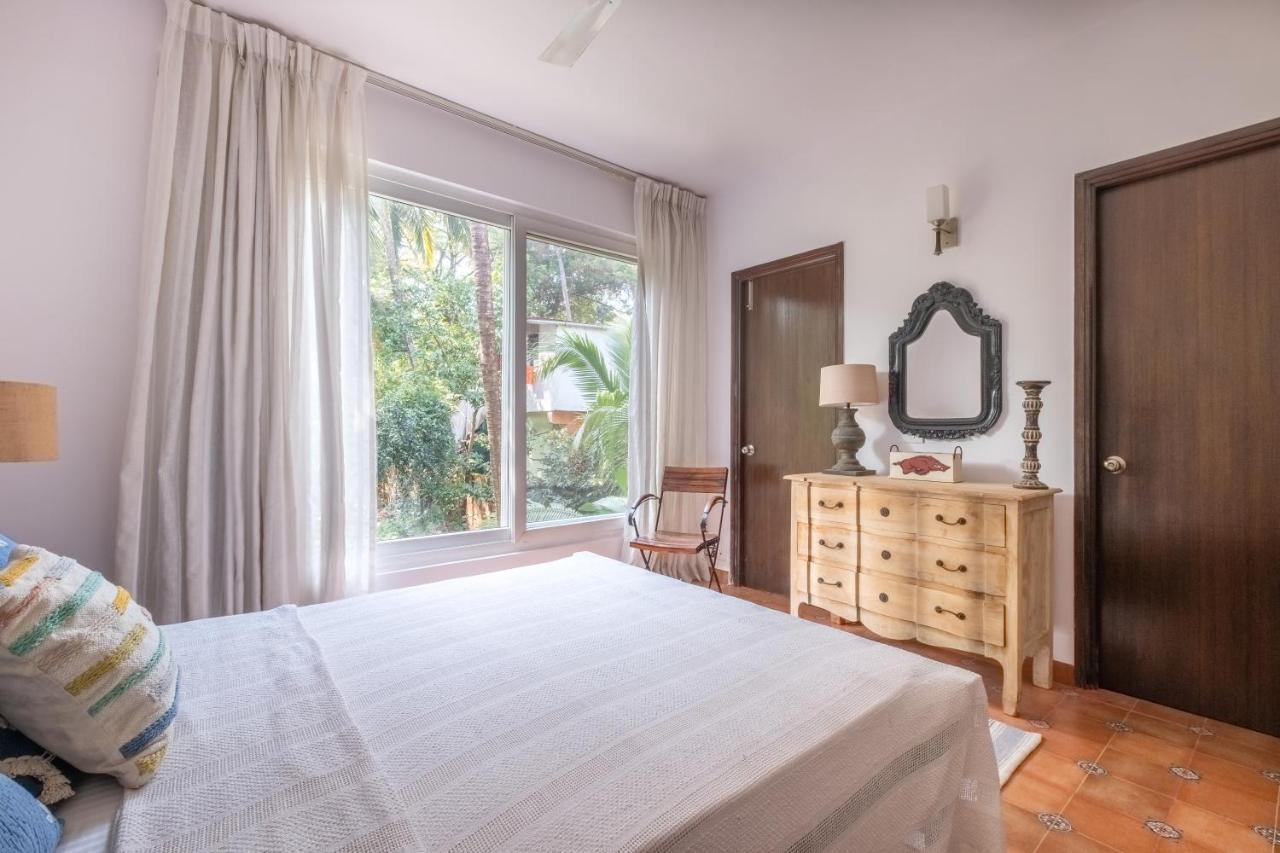 Snowdrop- Exquisite 3Bhk Villa With Pool- Candolim By Staymonkey Calangute Esterno foto
