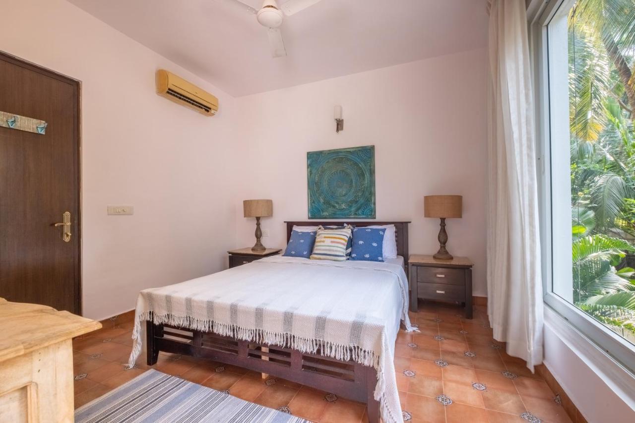 Snowdrop- Exquisite 3Bhk Villa With Pool- Candolim By Staymonkey Calangute Esterno foto
