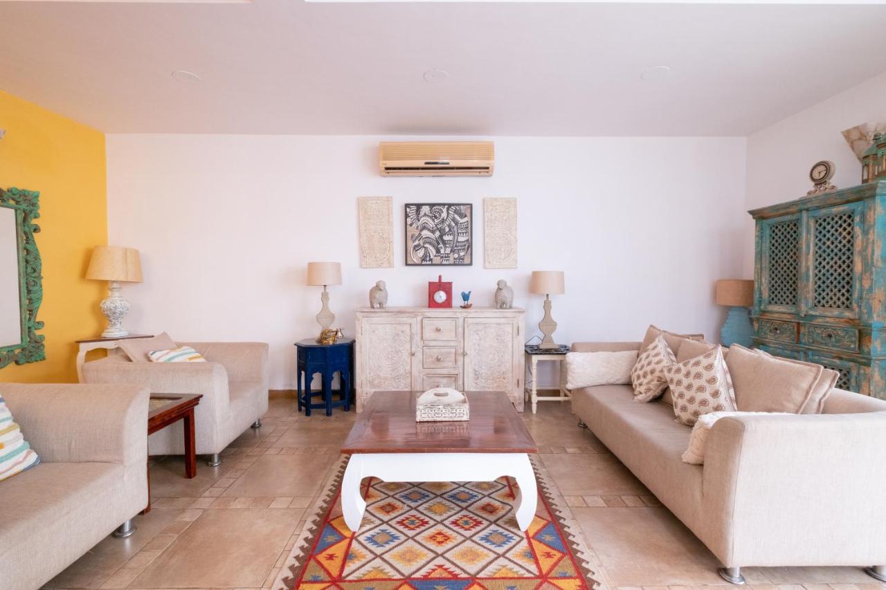 Snowdrop- Exquisite 3Bhk Villa With Pool- Candolim By Staymonkey Calangute Esterno foto