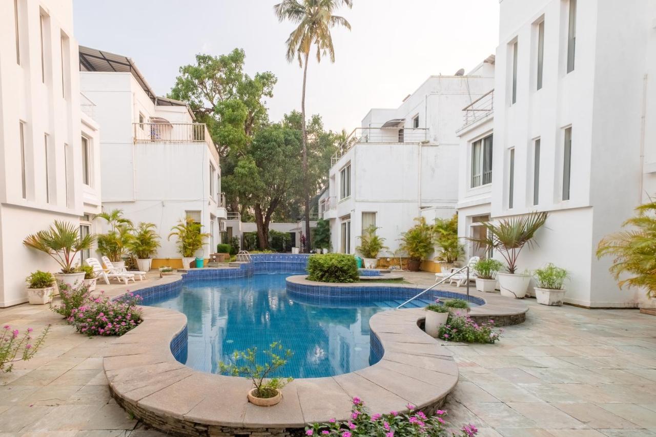 Snowdrop- Exquisite 3Bhk Villa With Pool- Candolim By Staymonkey Calangute Esterno foto